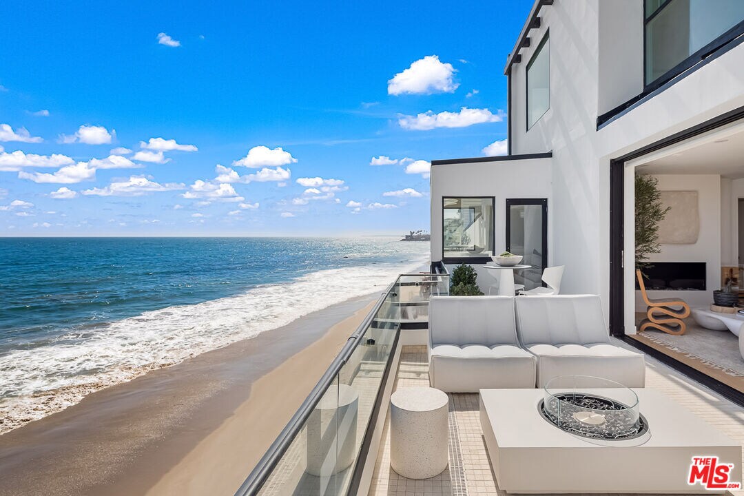 20802 E Pacific Coast Hwy, Malibu, CA 90265 House Rental in Malibu, CA