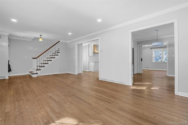 Foto del edificio - 136 Johnson Rd