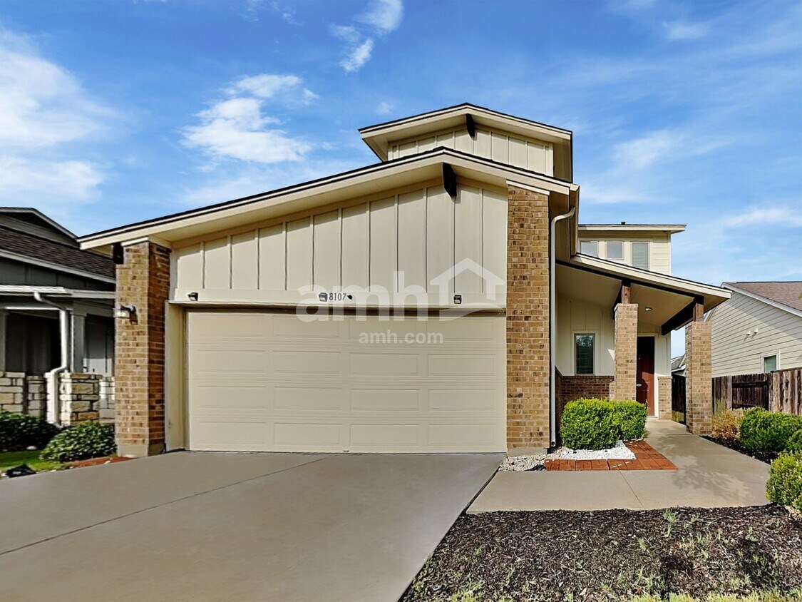 Foto principal - 8107 Cottage Rose Drive