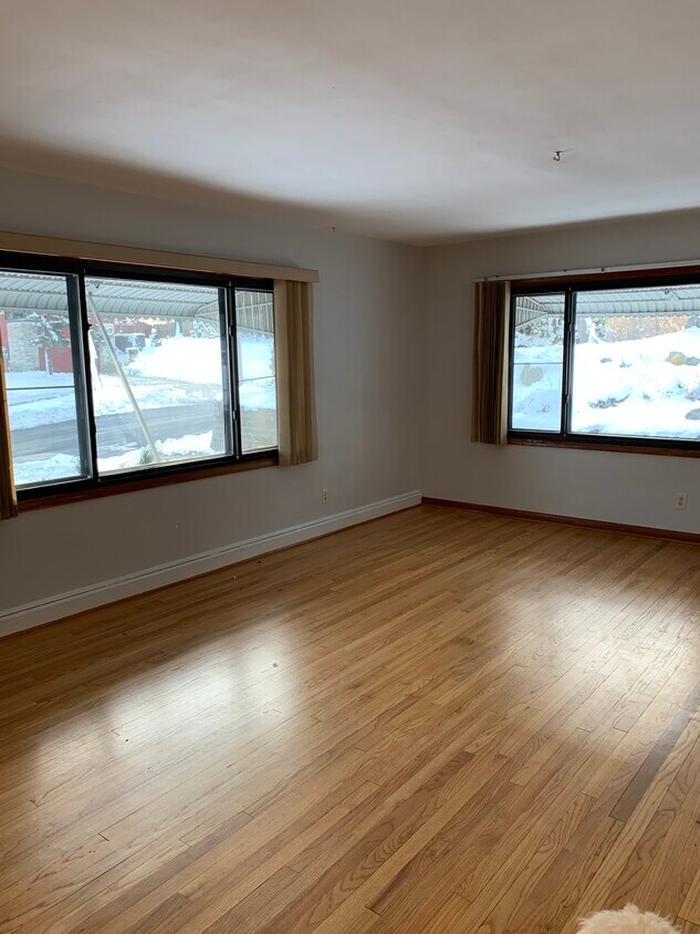 7442 South Ave, Middleton, WI 53562 Townhome Rentals in Middleton WI