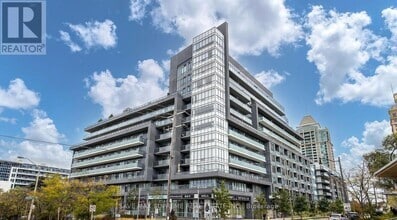 Building Photo - 220-227 KENASTON Gdns