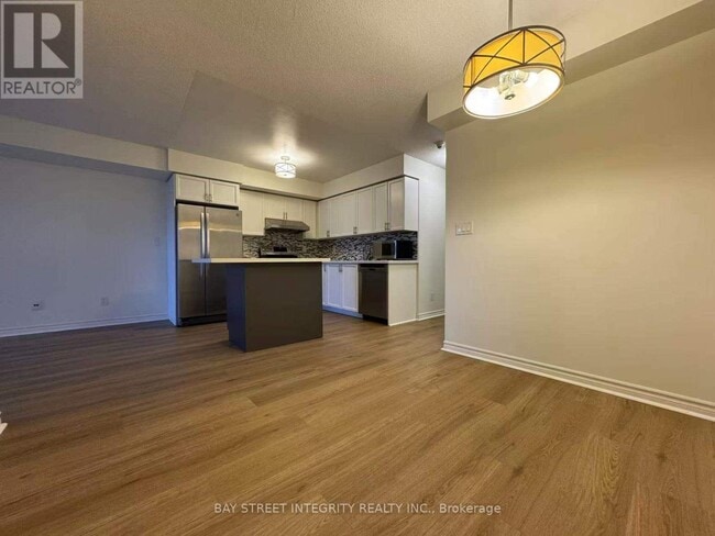 Building Photo - 3888-3888 Duke of York Blvd