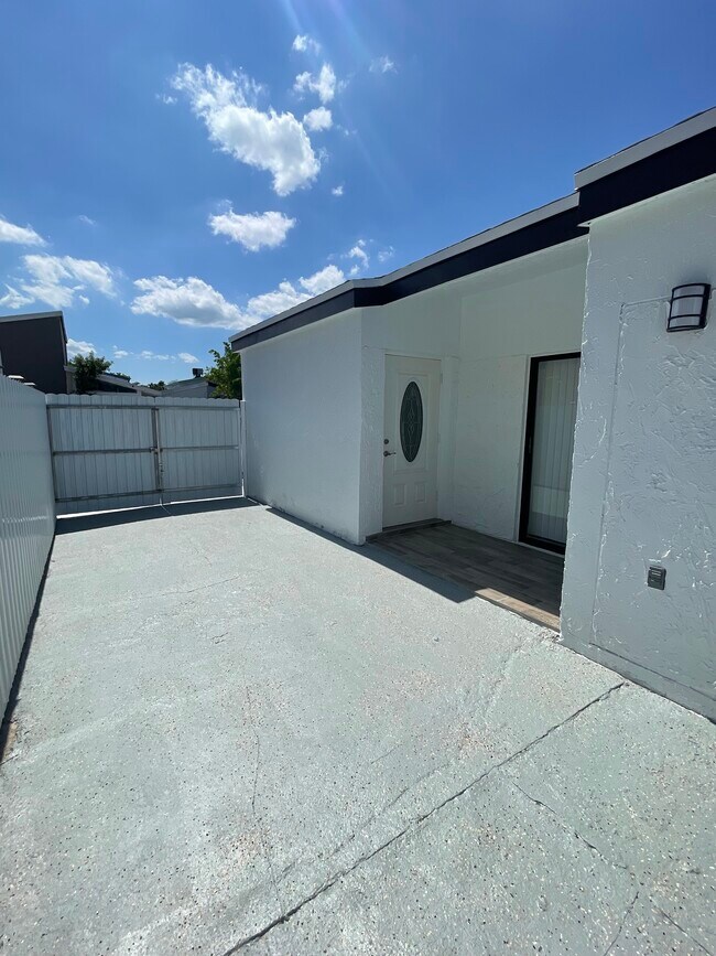 Building Photo - 4508 NW 185th St