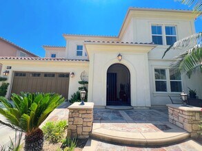 Building Photo - 2408 E Kern River Ln
