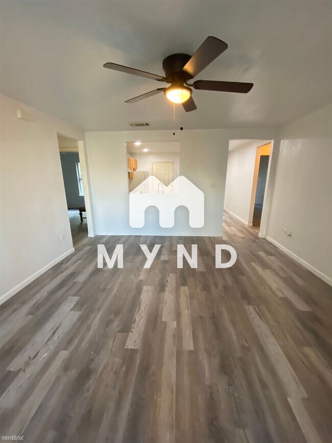 Foto del edificio - 3 br, 2 bath House - 311 Dubois Ave
