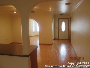 Building Photo - 6303 Mission Hills Dr