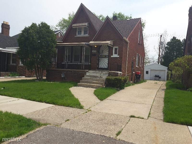Building Photo - 3 br, 1 bath House - 10150 Beaconsfield