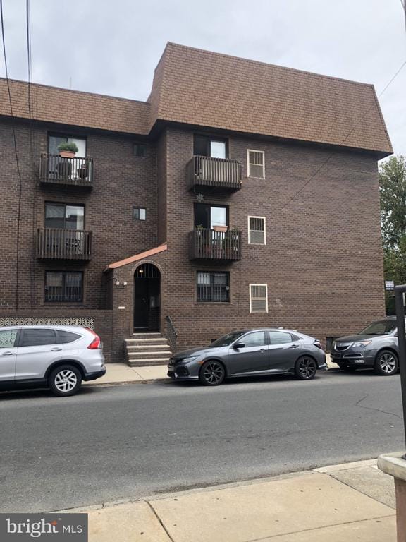 Primary Photo - 730 S 10th St