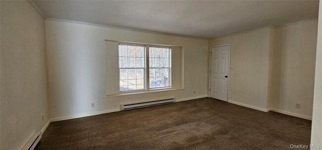 Building Photo - 323 Cushetunk Dr
