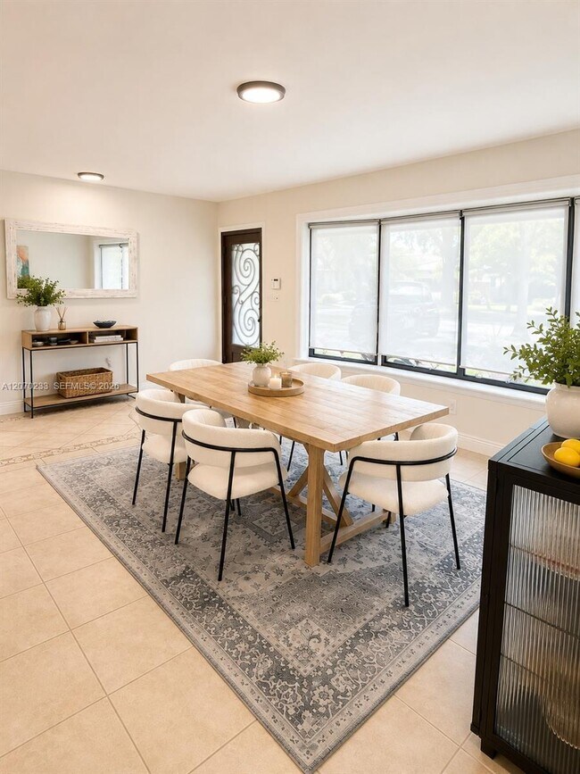 Foto del edificio - 8345 SW 82nd Terrace