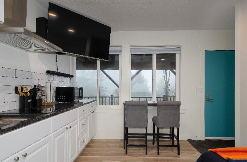 Foto principal - 645 SW 83rd Ave