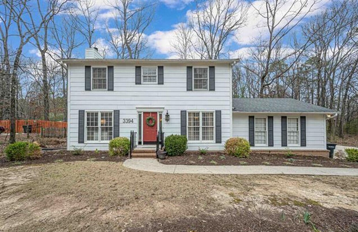 Primary Photo - 3394 N Broken Bow Dr. (Oak Mountain)