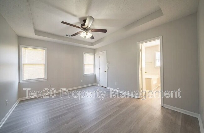 Foto del edificio - 3007 Longmont Ln