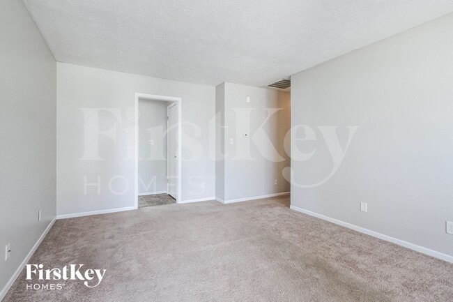 Foto del edificio - 5411 Padre Ln