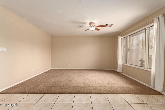 Foto del edificio - 3613 S Kenneth Pl