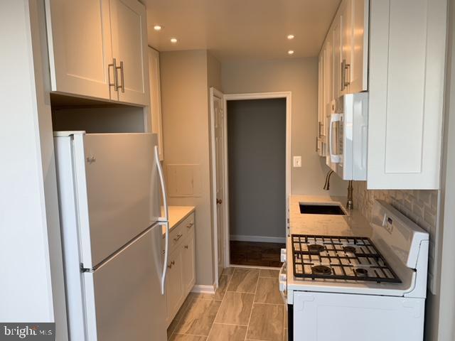Building Photo - 501 Slaters Ln