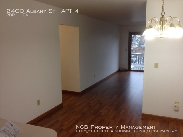 Foto del edificio - 2400 Albany St