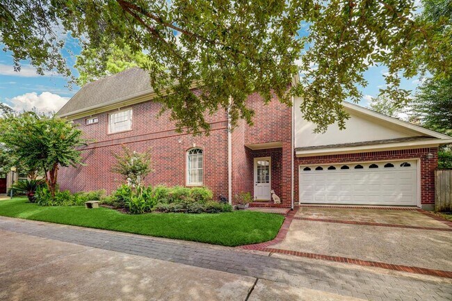 Foto del edificio - 31 W Terrace Dr