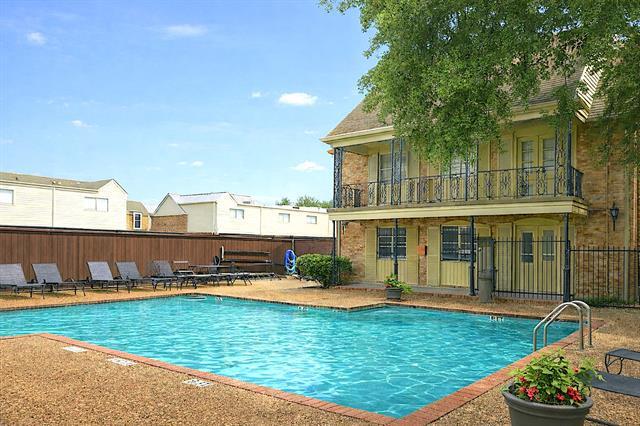 Foto del edificio - 9844 Valley Meadow Ct