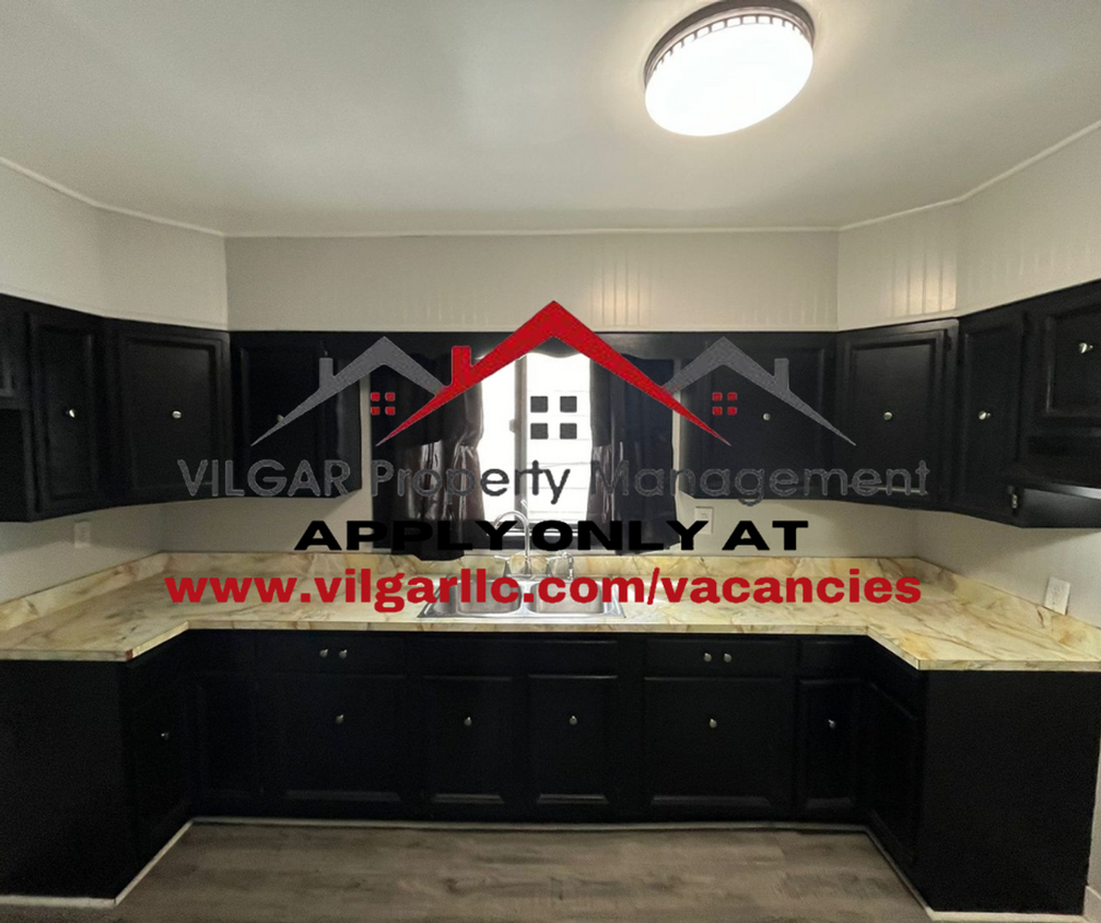Foto principal - 4831 Melville Ave