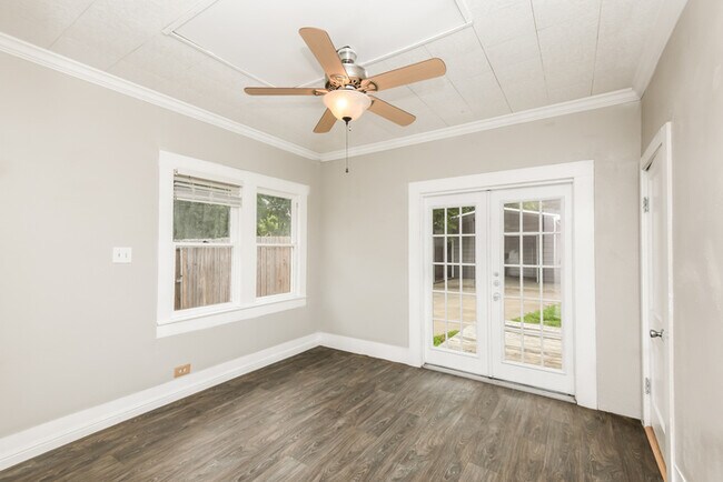 Building Photo - 114 Scurlock Ave