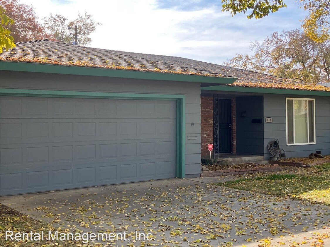 3 br, 2 bath House 618 David Ct. House Rental in Merced, CA