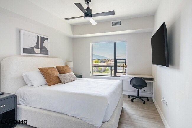 Foto del edificio - 340 West 700 S