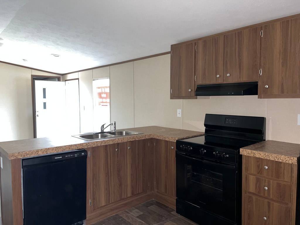 Foto del edificio - 11111 High Ridge Ct