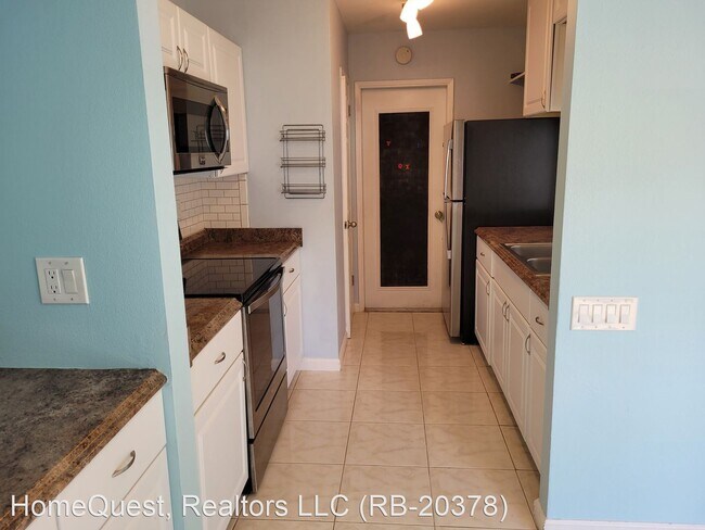 Building Photo - 4 br, 2.5 bath House - 91-1011 Kuina St #115