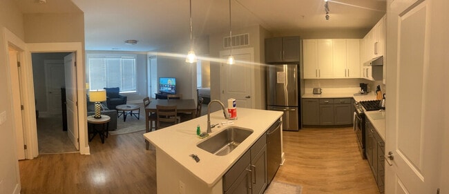 Foto del edificio - 5839 Ardrey Kell Rd