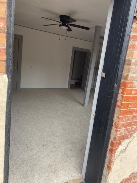 Building Photo - 143 E Clark St