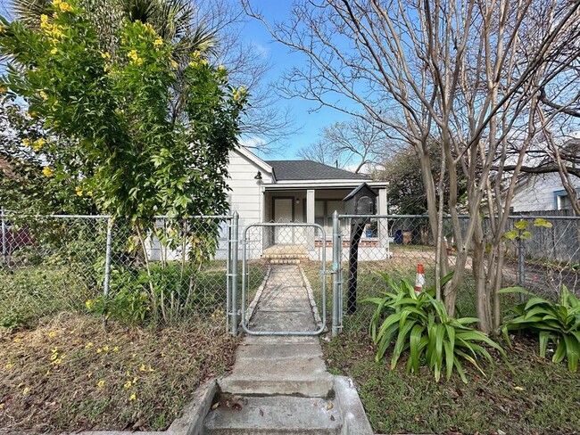 Foto del edificio - 1506 Willow St