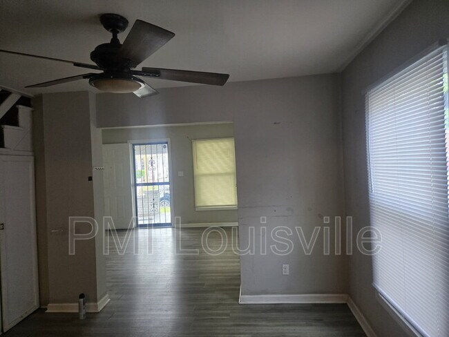 Foto del edificio - 4221 Sunset Ave
