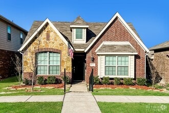 Building Photo - 5844 Burgundy Rose Dr