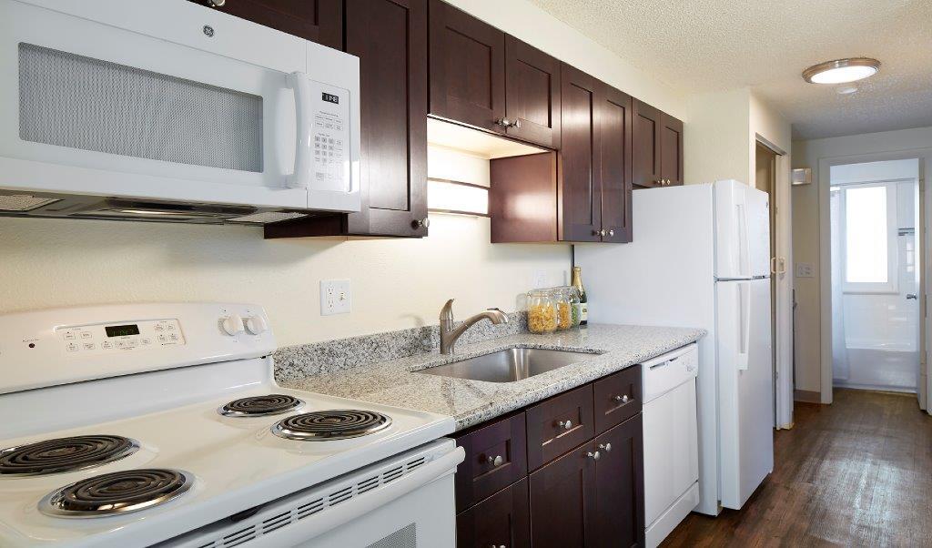 Parkland Square Apartments 750 W Belleview Ave Englewood, CO