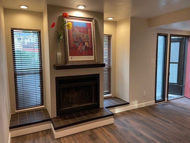 Living Room - 671 Shooks Ln