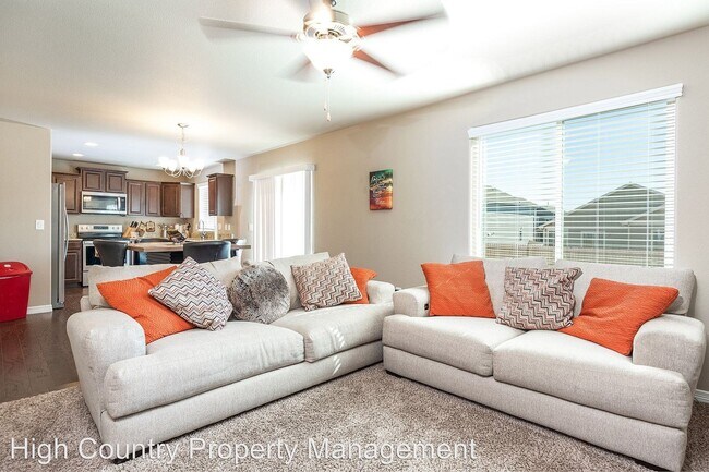 Foto del edificio - 3 br, 2.5 bath House - 6055 Meadowbank Ln