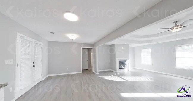 Building Photo - 336 Amanda Dr