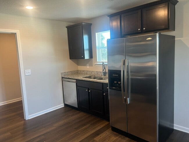 Foto del edificio - Stunning New Construction in the Heart of Columbus
