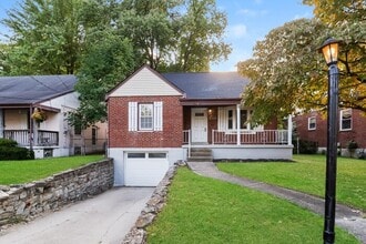 Building Photo - 6920 Gloria Dr