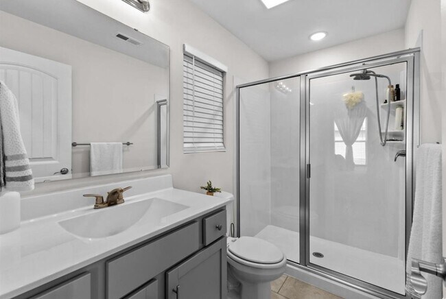 Building Photo - 224 Fishburn Dr