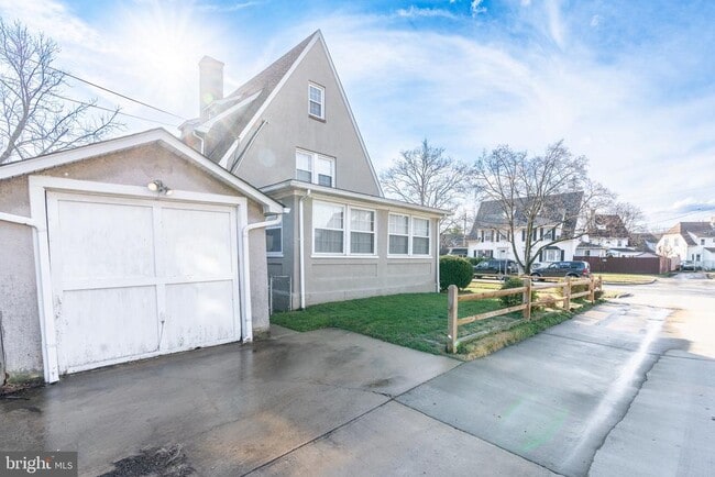 Building Photo - 53 Admiral Blvd