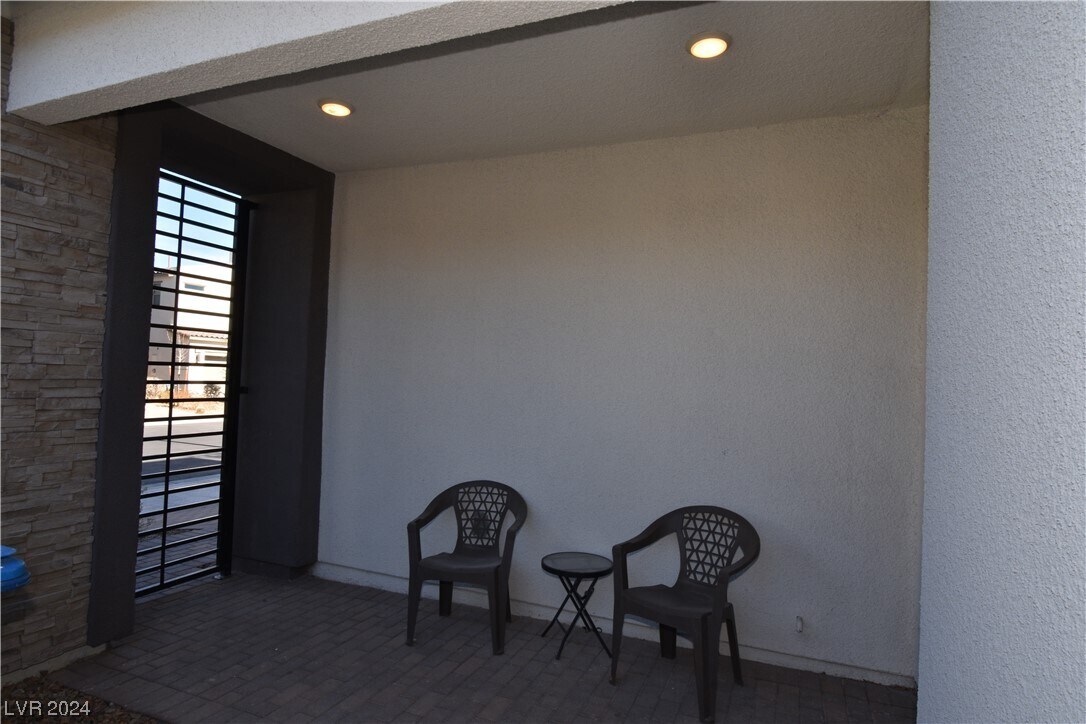 Foto del edificio - 541 Monarch Ridge Ct