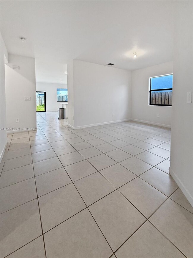 Foto del edificio - 11917 SW 241 Terrace