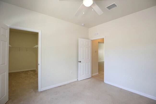 Foto del edificio - Spacious 2 Bed / 2 Bath Townhome in Eagle ...