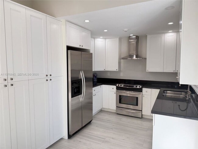 Photo - 10241 SW 132nd Ave House