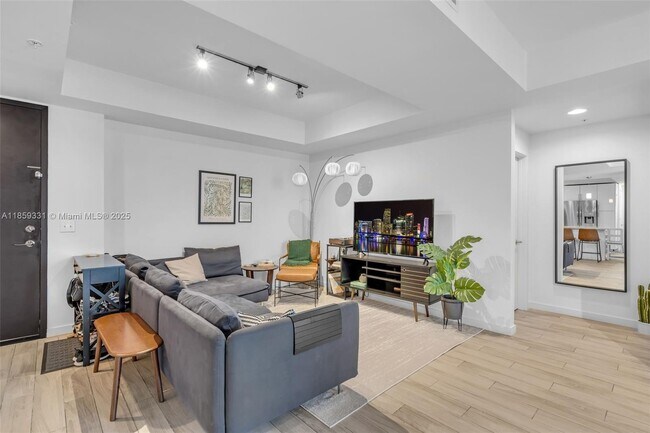 Foto del edificio - 999 SW 1st Ave