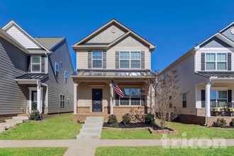 Building Photo - 102 Ellis Mill St