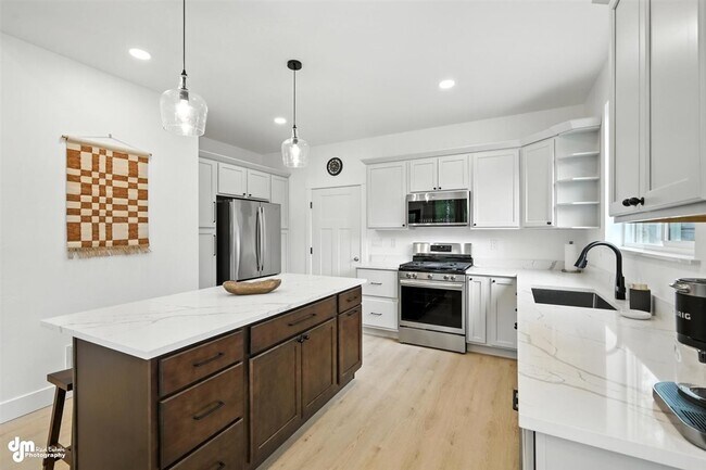 Building Photo - 8085 E Gold Bullion Blvd