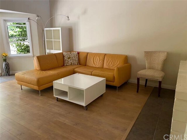 Building Photo - 6 Coral Tree Ln